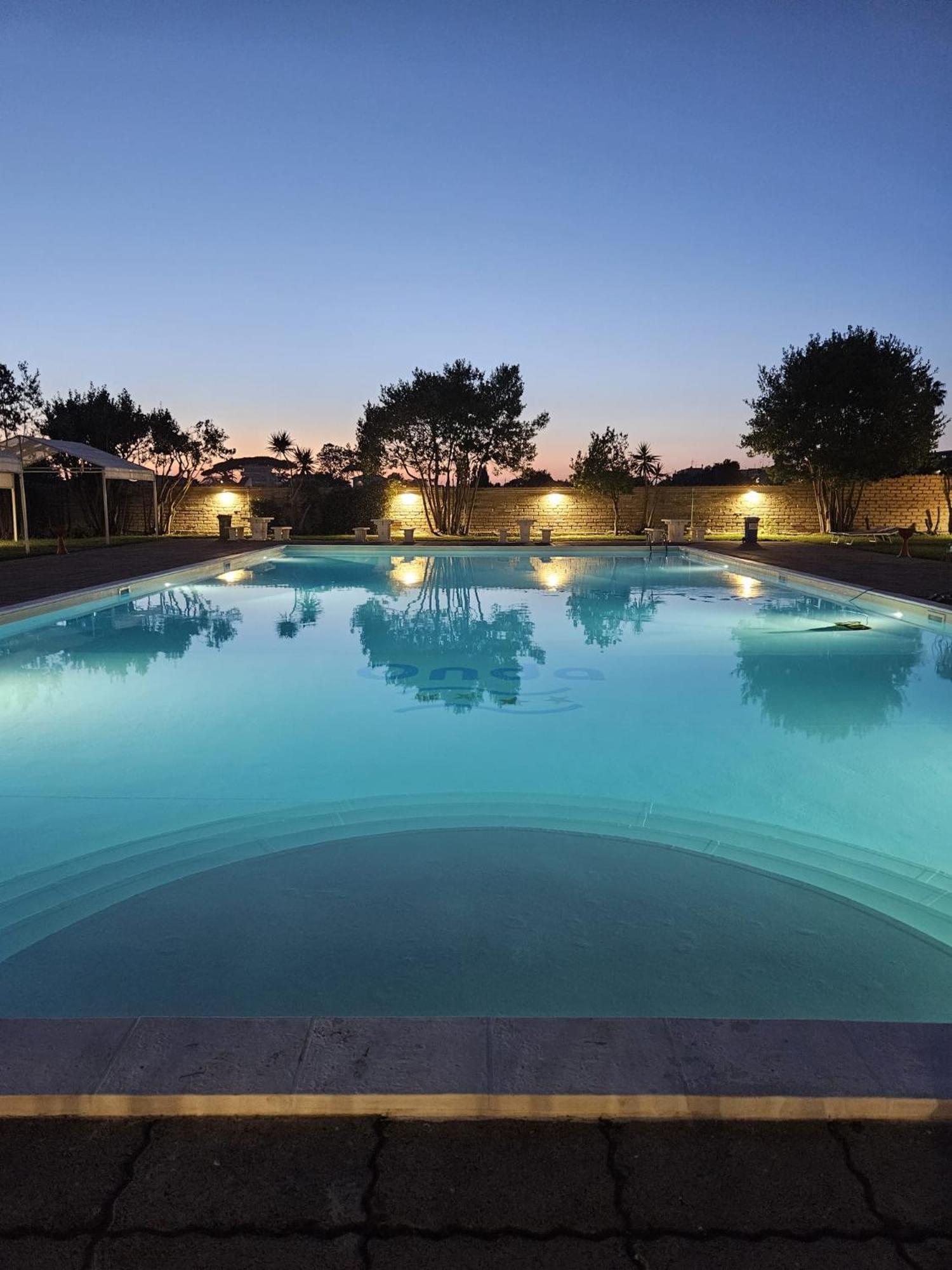 Onda Camping Village Ardea Esterno foto