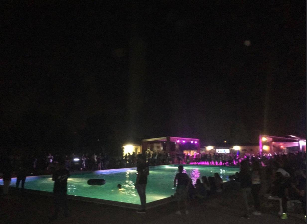 Onda Camping Village Ardea Esterno foto